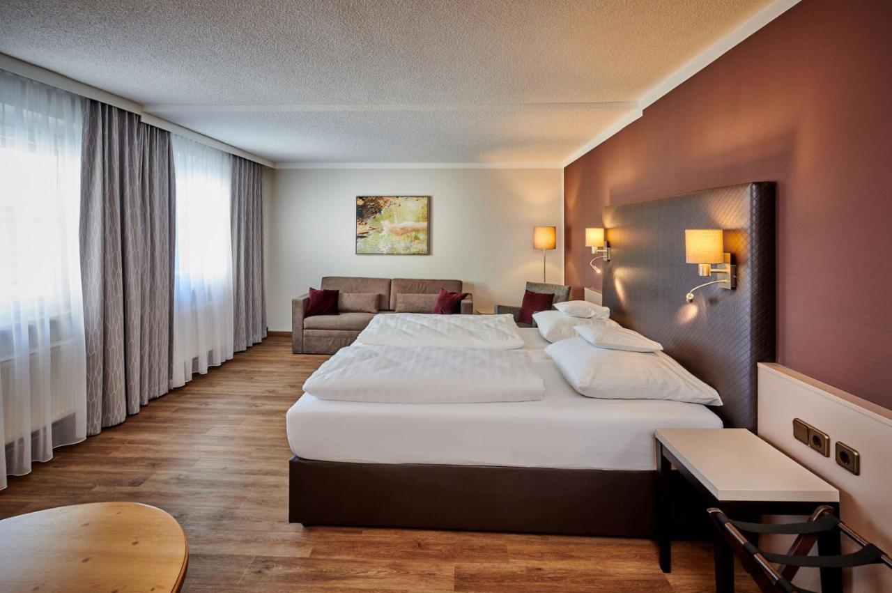 Hotel Am See Neutraubling Dış mekan fotoğraf