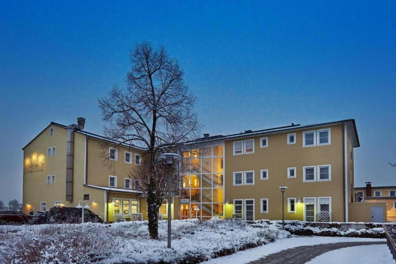 Hotel Am See Neutraubling Dış mekan fotoğraf